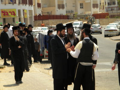 בעל ה"שבט הלוי" במעמד א"פ לביהכנ"ס "שבט הלוי"