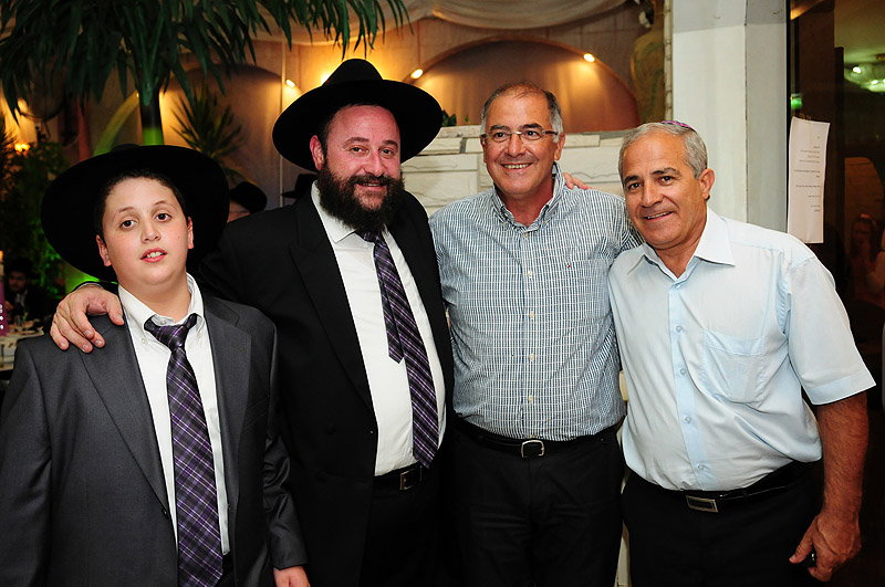 גלריה: העסקן שאיחד את המפלגות לערב אחד