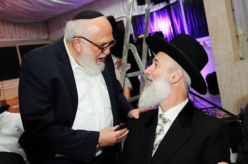 גלריה: העסקן שאיחד את המפלגות לערב אחד