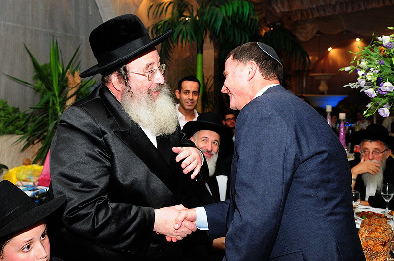 גלריה: העסקן שאיחד את המפלגות לערב אחד