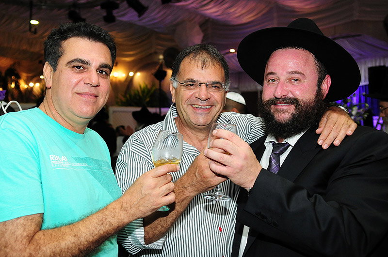 גלריה: העסקן שאיחד את המפלגות לערב אחד