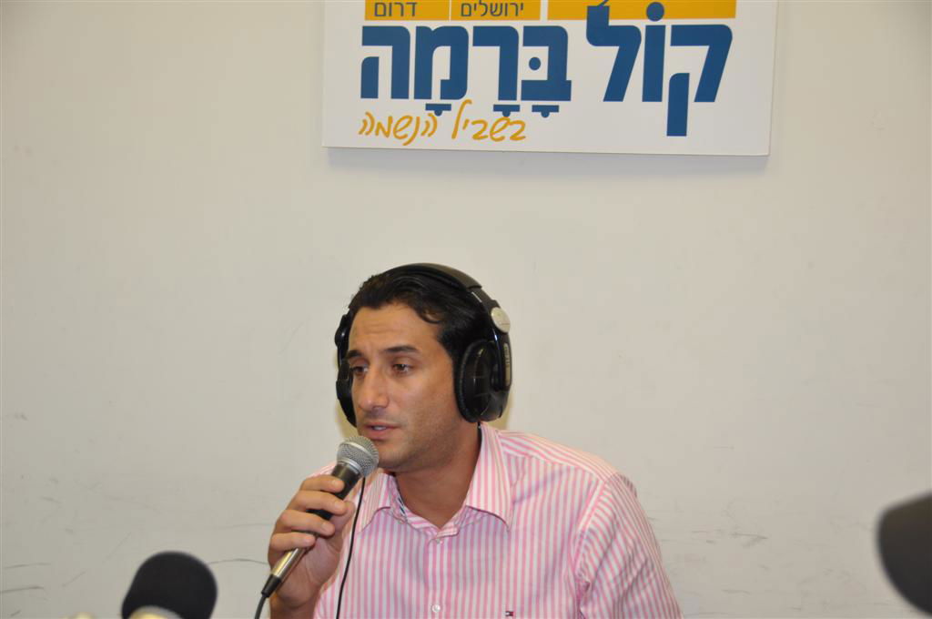 בשידור חי: חיים ישראל הקפיץ את המאזינים