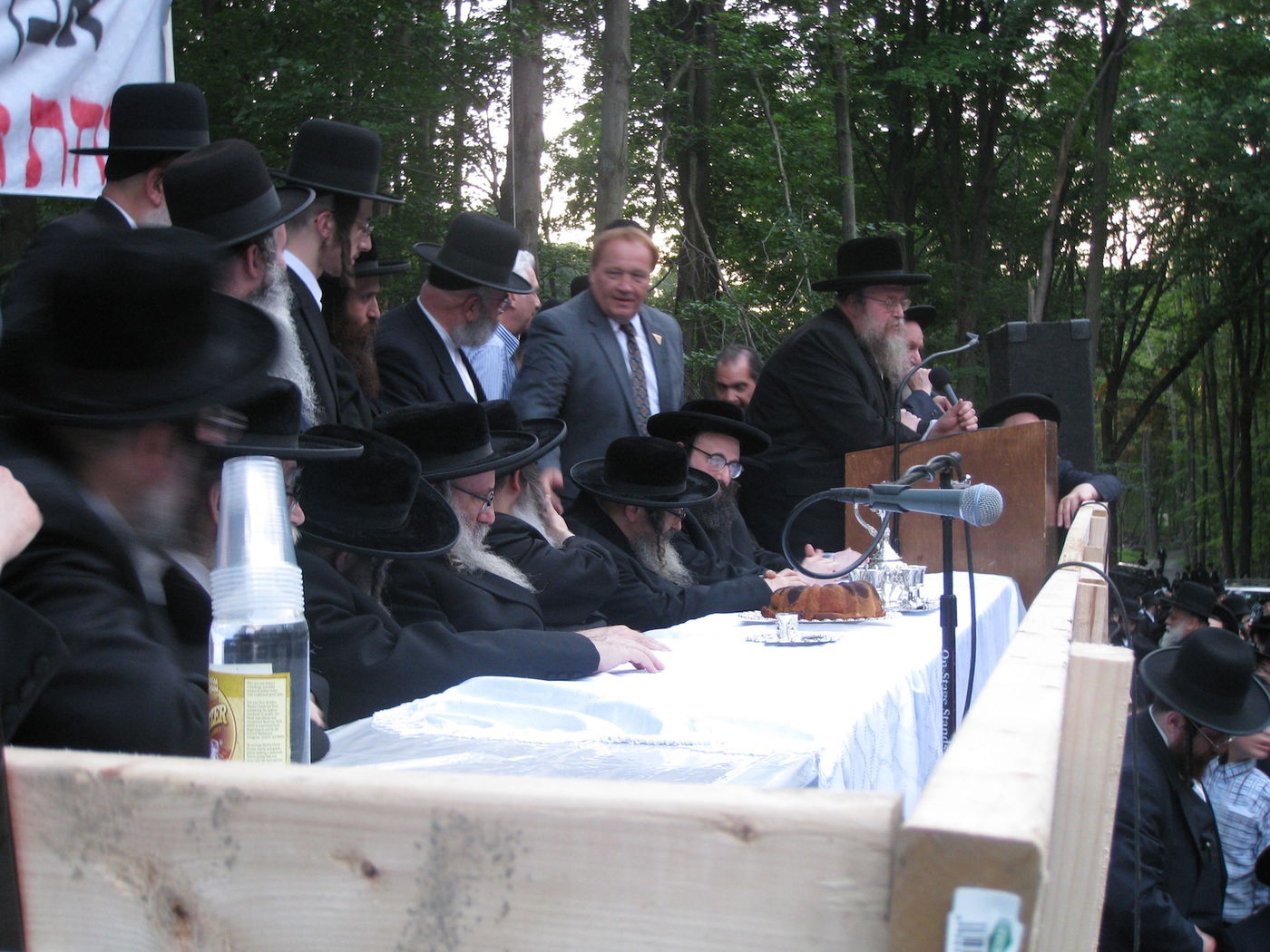 סאטמר רכשה שטח בעלות 30 מיליון דולר: עכשיו אבן הפינה