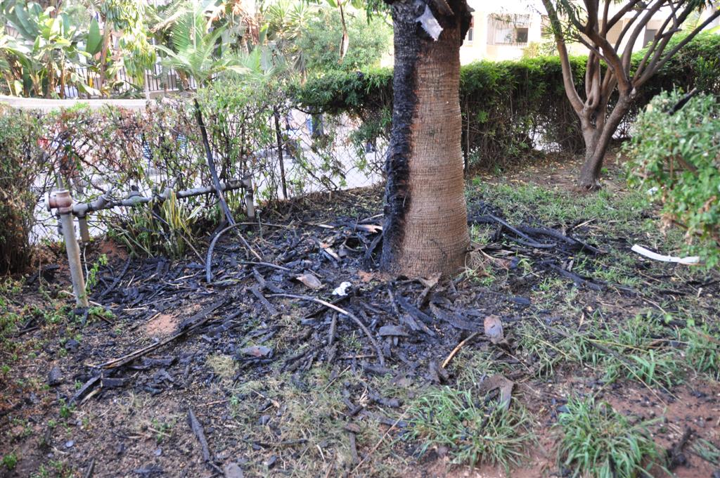 וידאו, תמונות: ילדי בני-ברק שיחקו באש ושרפו דירה