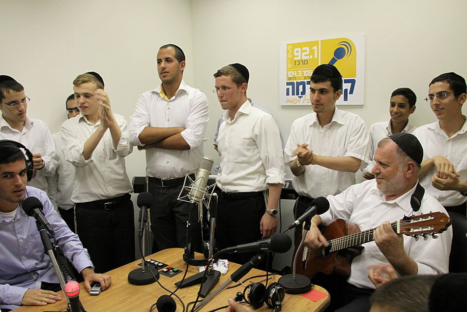 באולפן אחד: יידל, ברונר ושלמה כהן