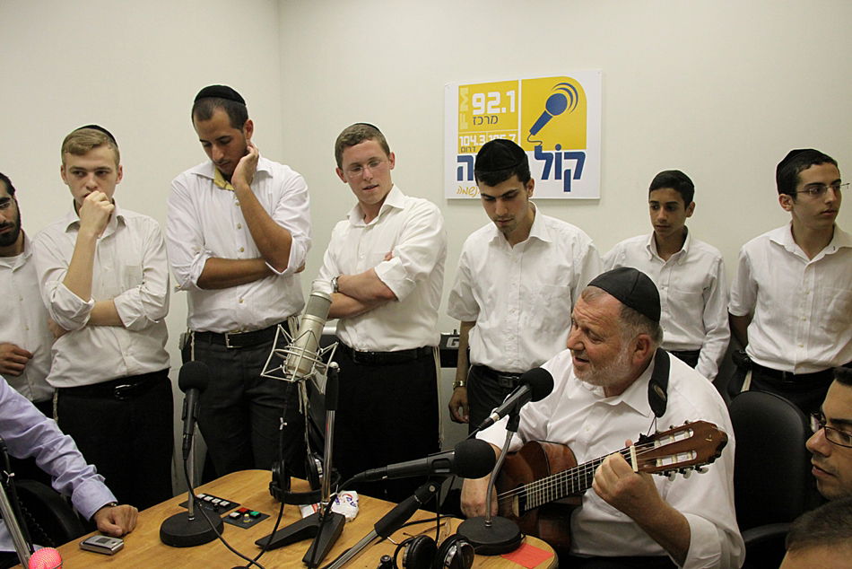 באולפן אחד: יידל, ברונר ושלמה כהן