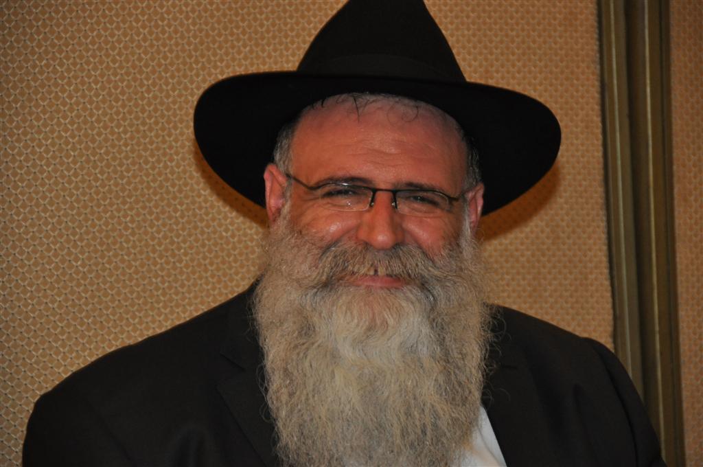 מנהל לשכת ראש העיר באלעד, הרב חזי חנונו