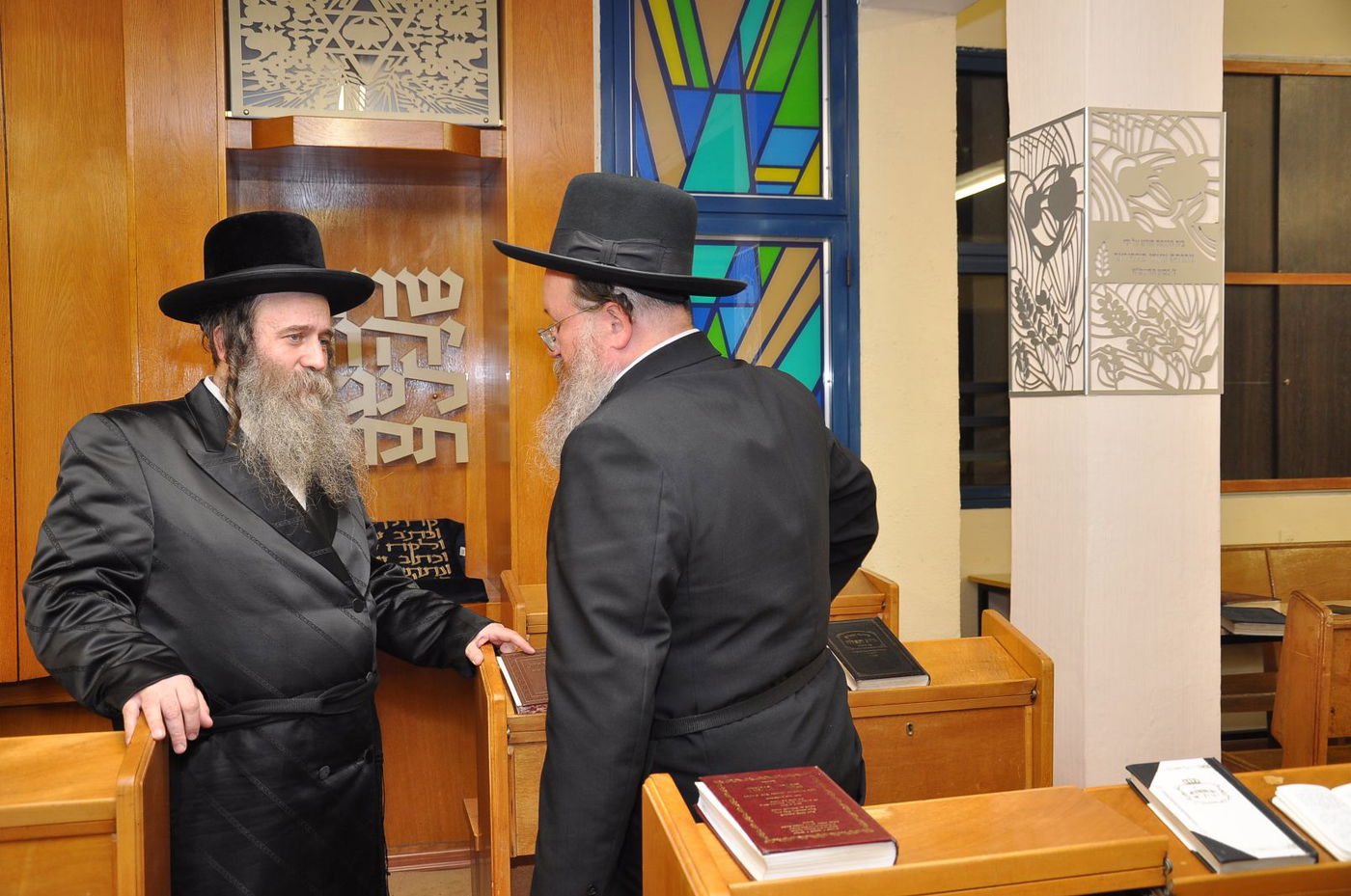 האדמו"ר קוזניץ הגיע לקעמפ של ישיבתו במושב צפריה