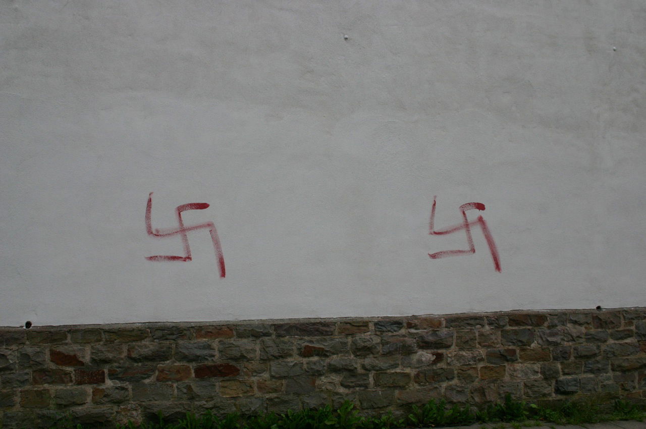 גרמניה: צלבי קרס וכתובות נאצה בגנות ישראל