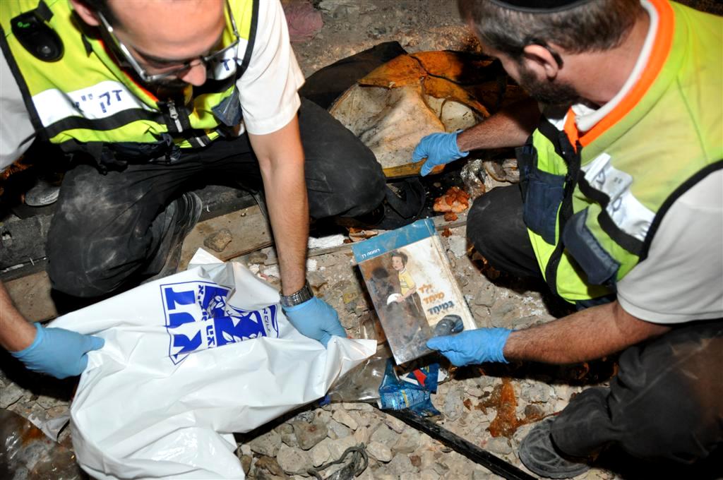 לראות ולבכות: מרגע הפינוי ועד לקדיש המצמרר בזירה