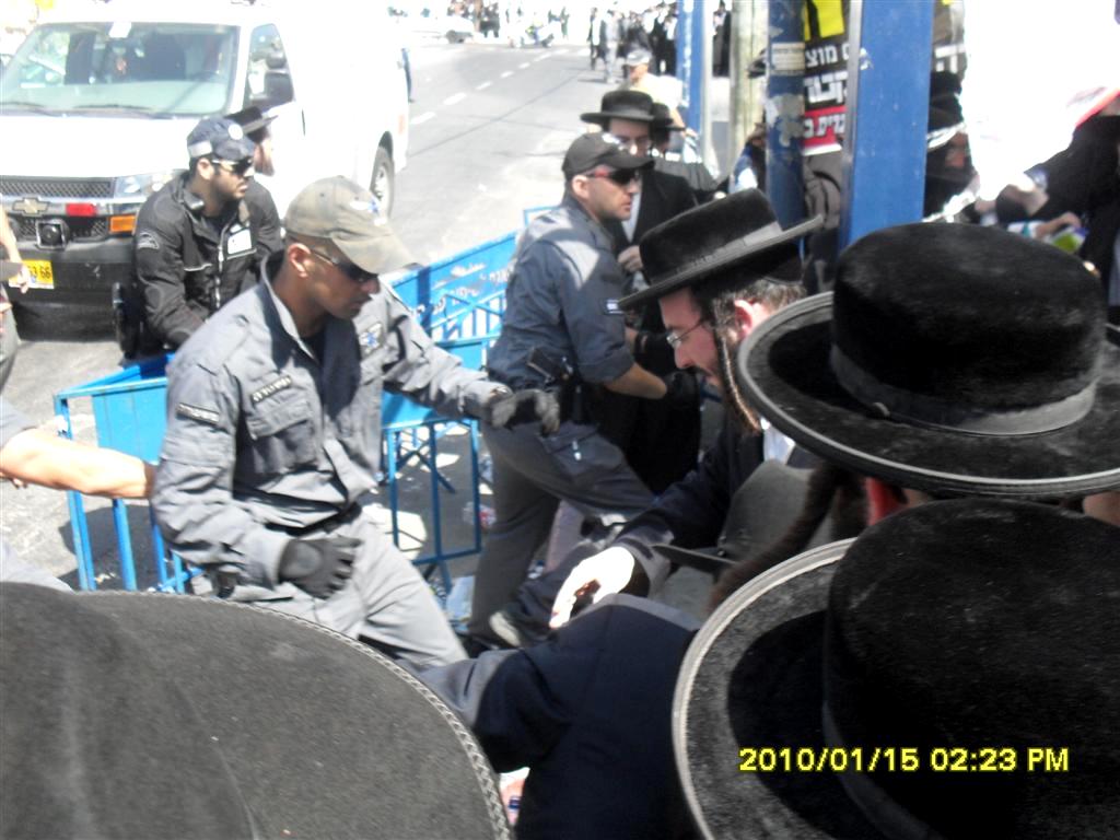 ההפגנות התחדשו ביפו, כמה מפגינים נפצעו