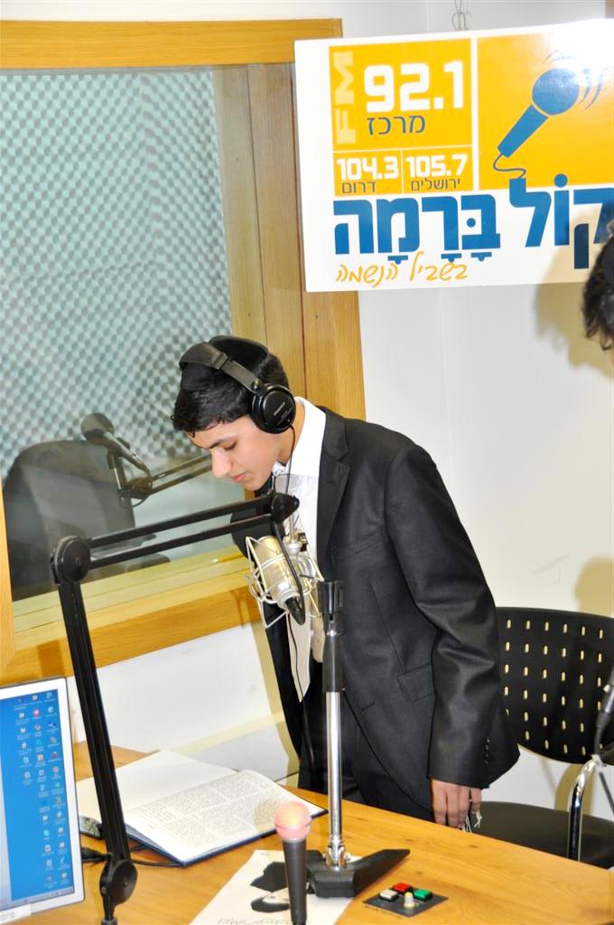 תמונות ווידאו: מידד טסה מסיים מסכת חגיגה ב´קול ברמה´