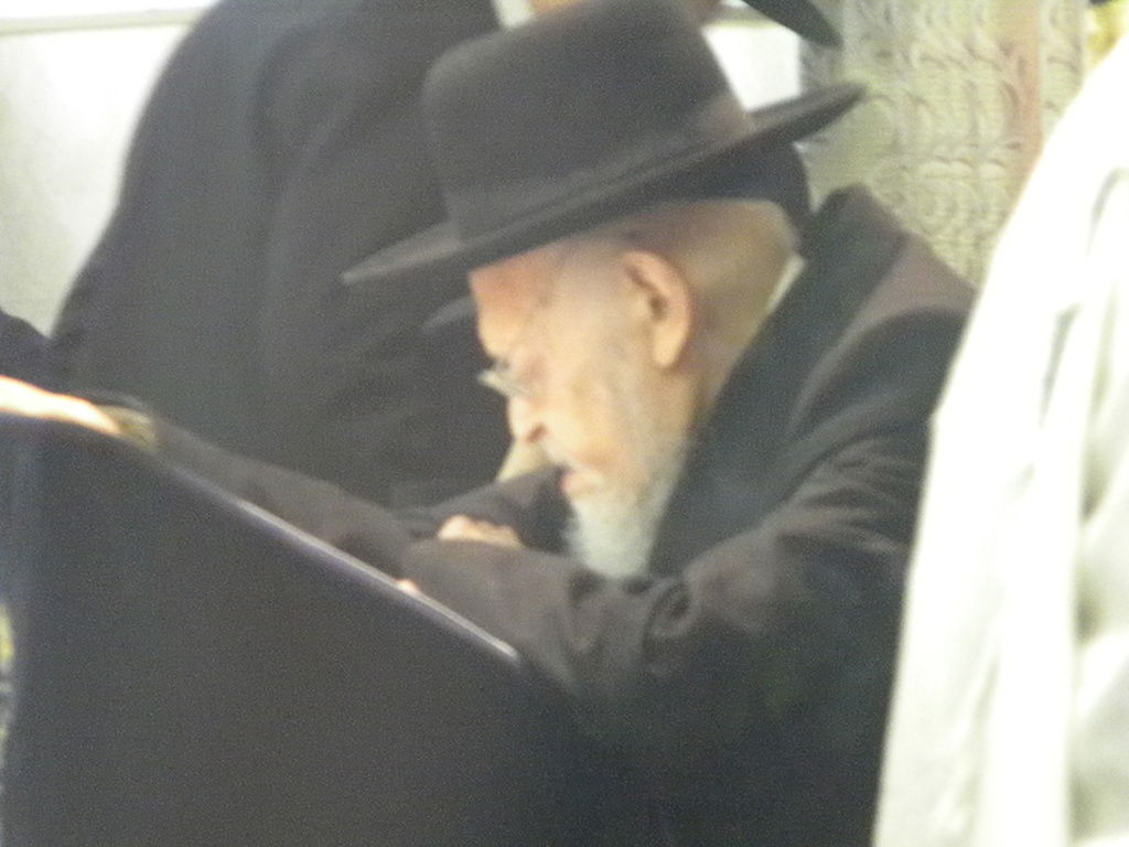 מרן הגרי"ש מתכונן לאלול: השתתף בתפילת ´יו"כ קטן´