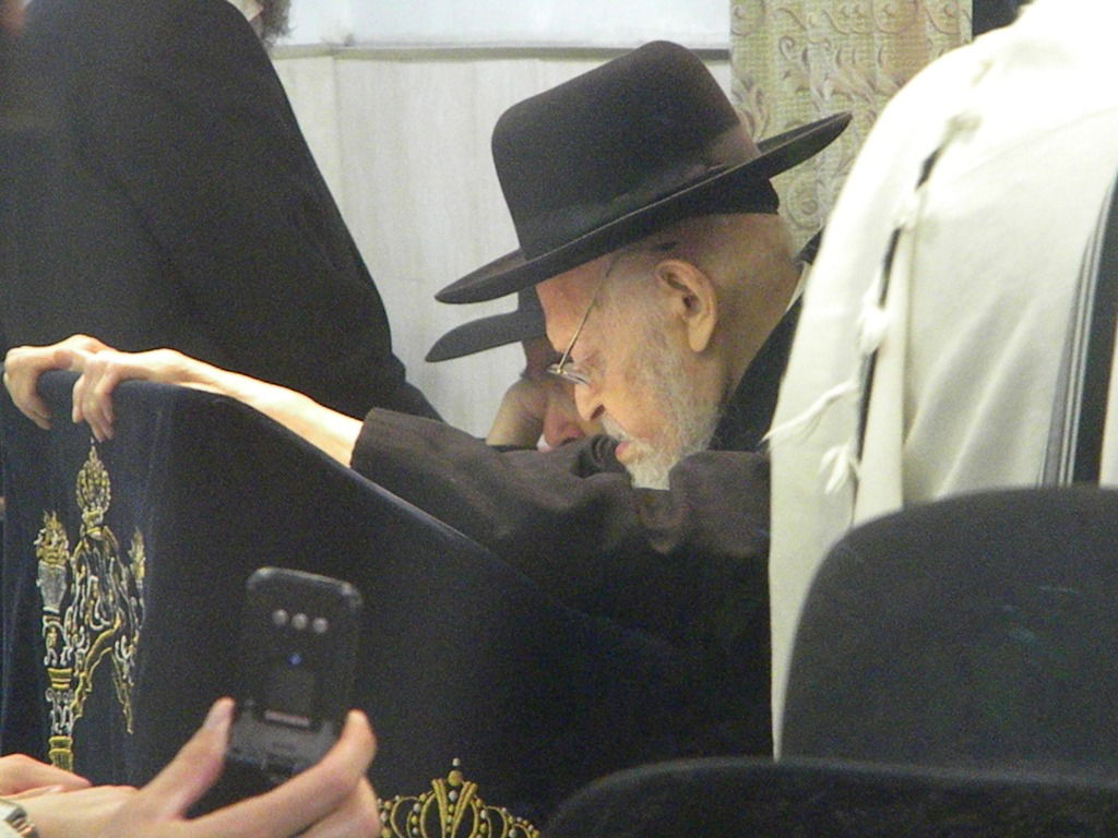 מרן הגרי"ש מתכונן לאלול: השתתף בתפילת ´יו"כ קטן´