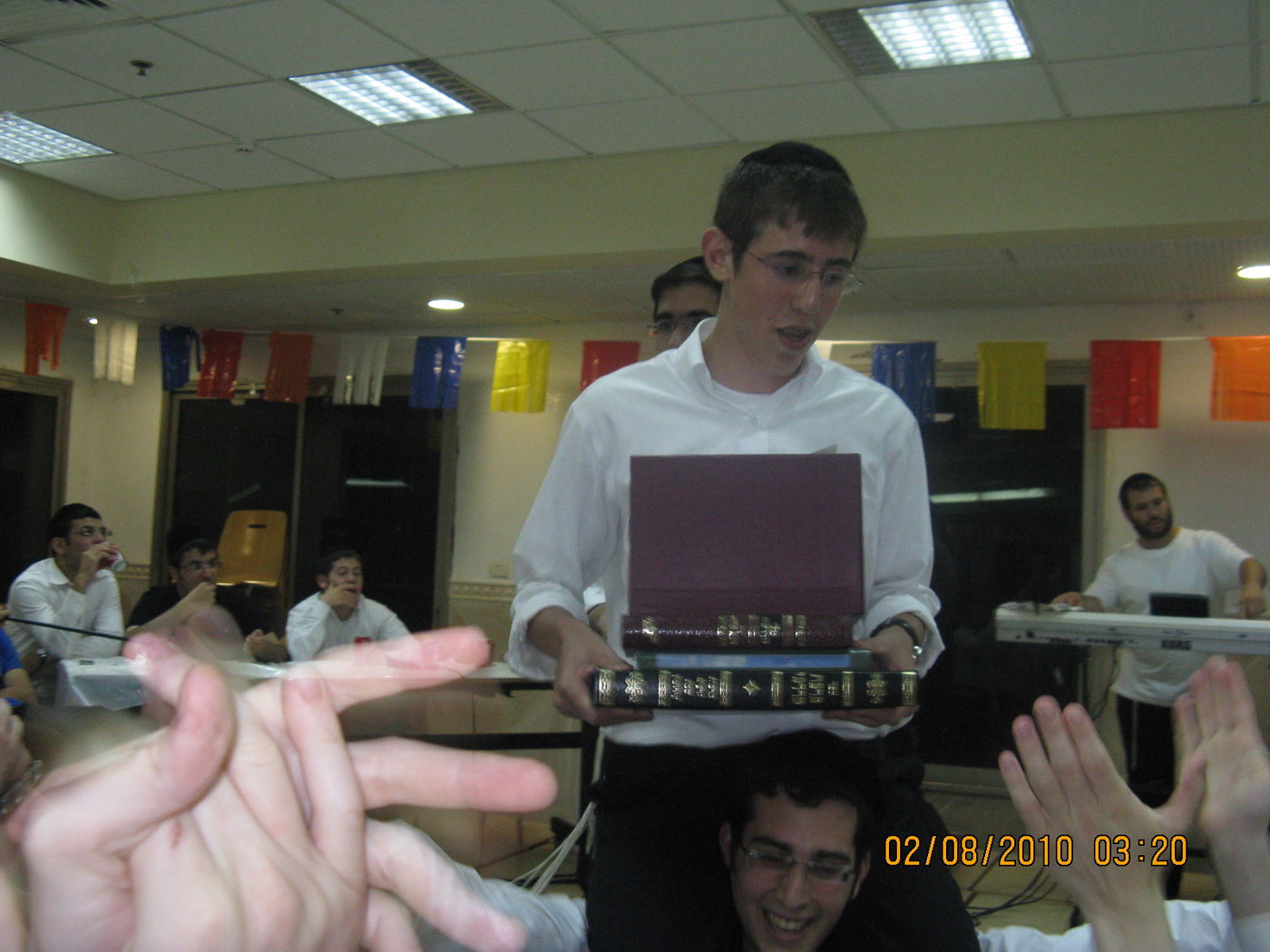 מרן הגראי"ל שטיינמן ערך ביקור במחנה "בני תורה"