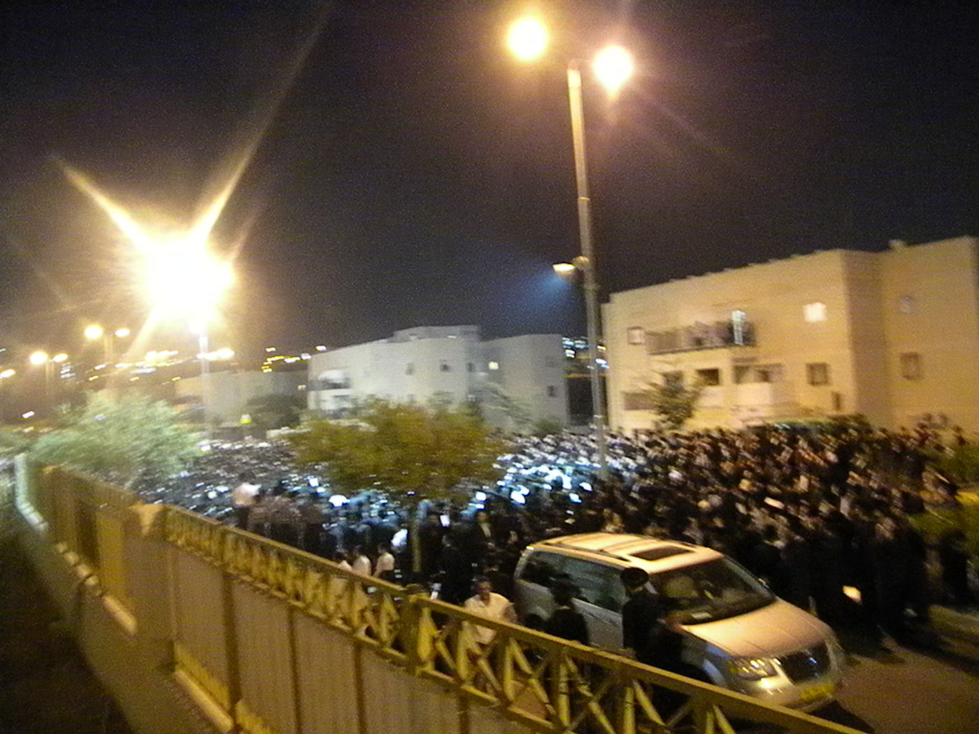 אבל בביתר-עלית: אלפים בעצרת התעוררות