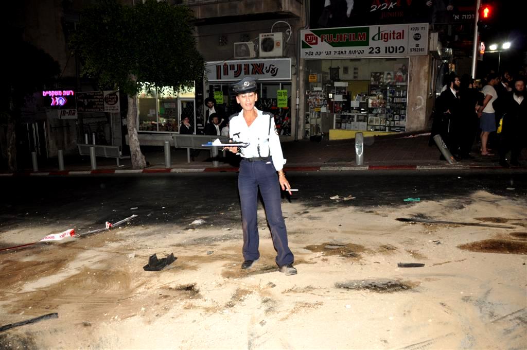 לפנות בוקר: תאונה קשה בלב בני-ברק - וידאו ותמונות