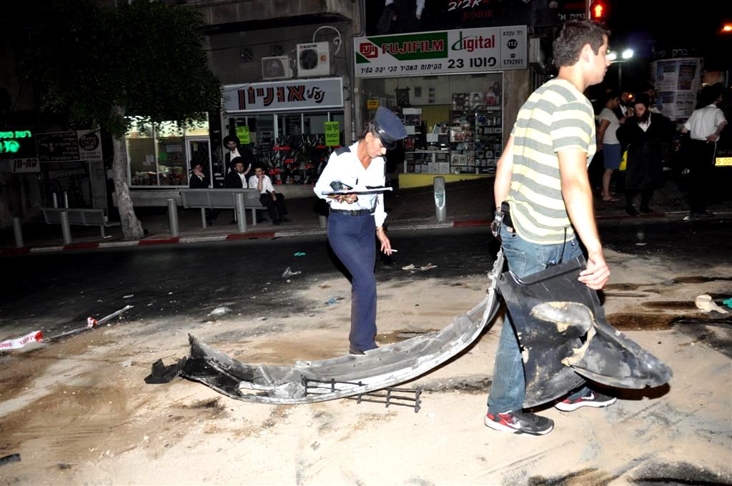 לפנות בוקר: תאונה קשה בלב בני-ברק - וידאו ותמונות