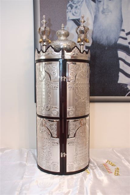 25 שנה לפטירת הרב פינטו זצ"ל: צפו בסרט זיכרון