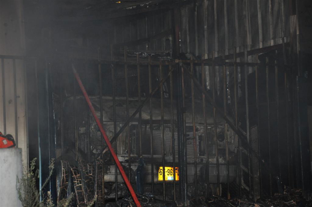 שריפה פרצה בבני-ברק, הדיירים חולצו