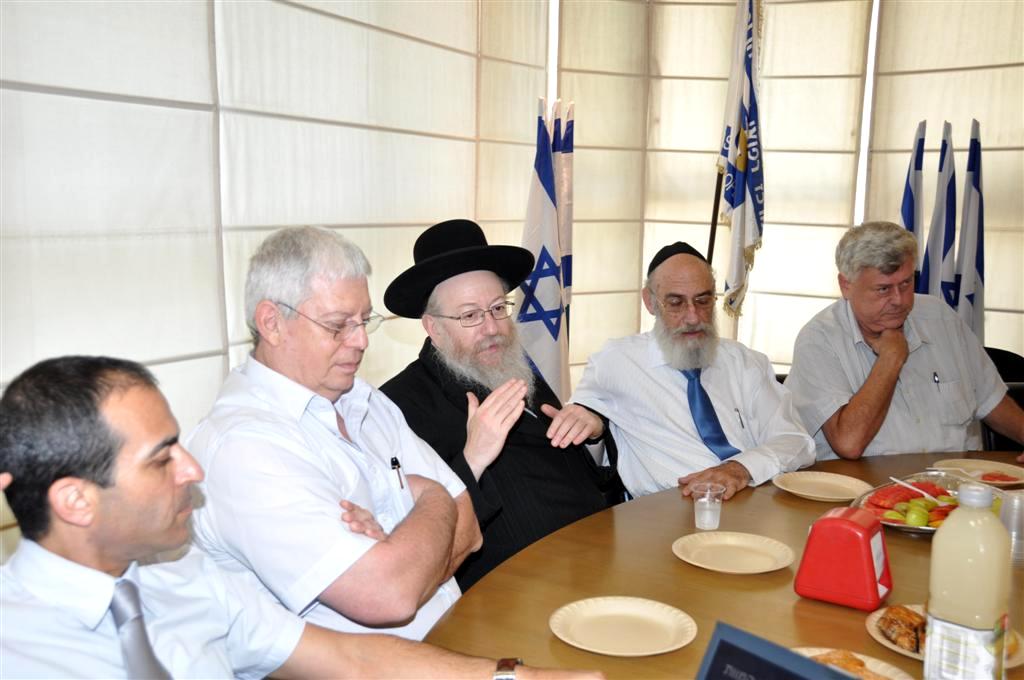 פרופ´ היס מאבו-כביר דרש: מכשיר שימנע ניתוחי מתים