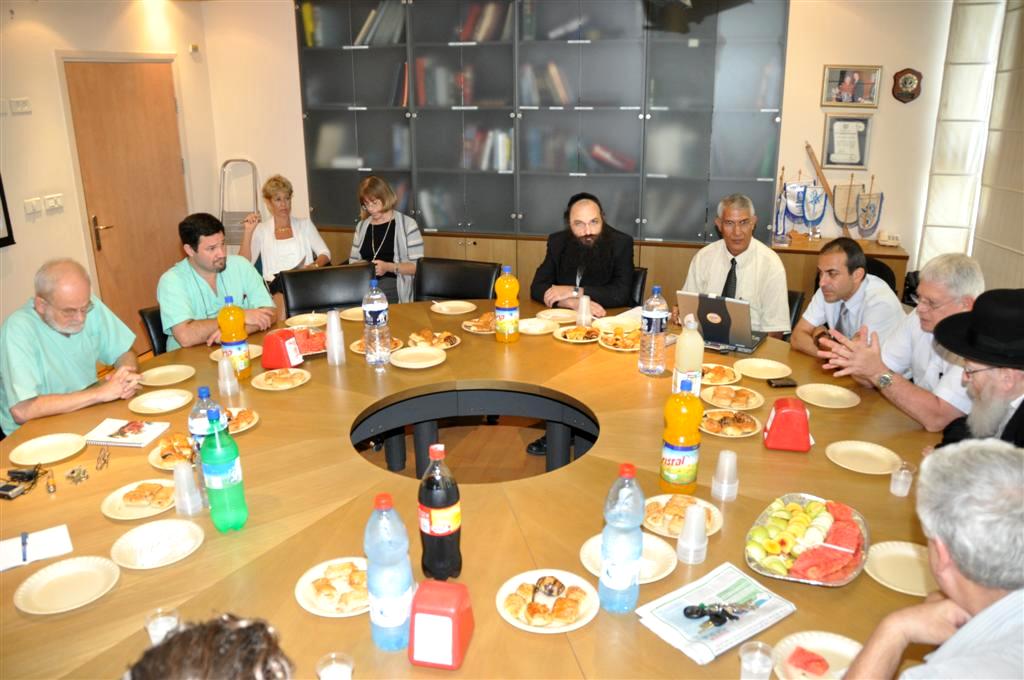 פרופ´ היס מאבו-כביר דרש: מכשיר שימנע ניתוחי מתים