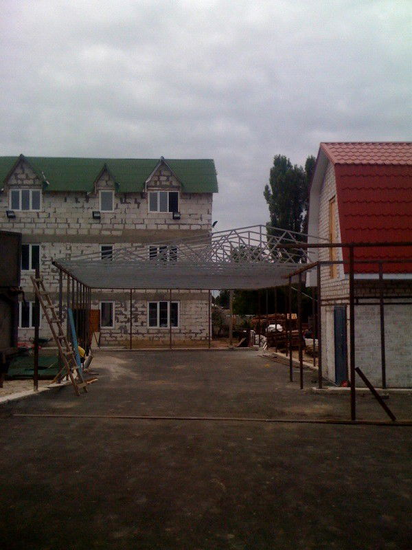 אומן אומן, טרום ראש-השנה