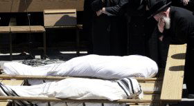 הלווית הרוגי תאונת הרכבת