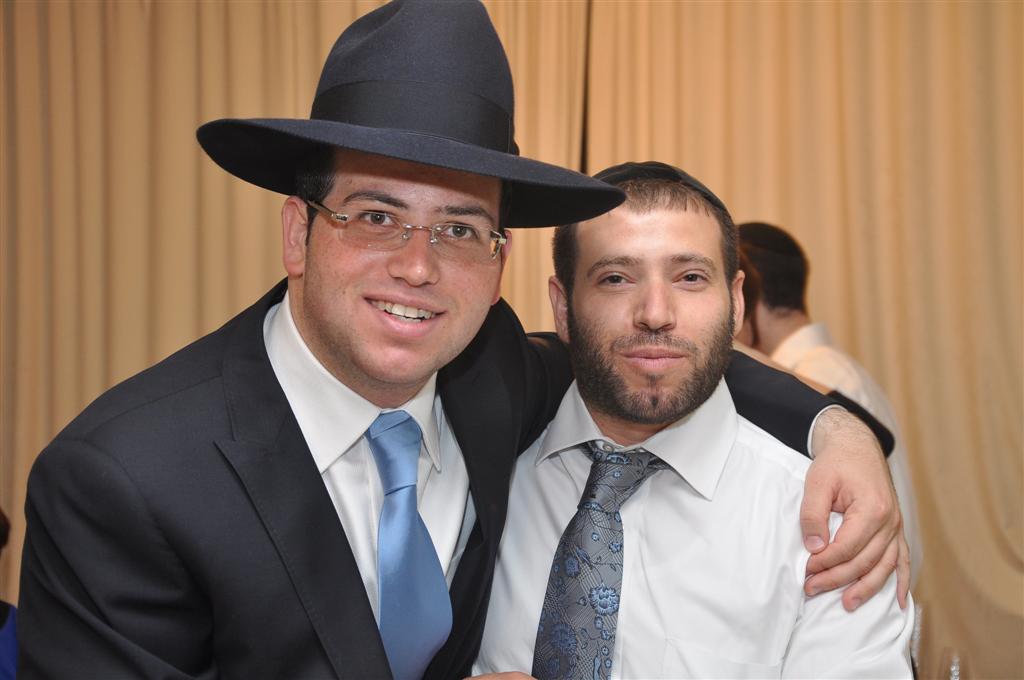 תמונות, וידאו: אירוסין לעויזר דרוק