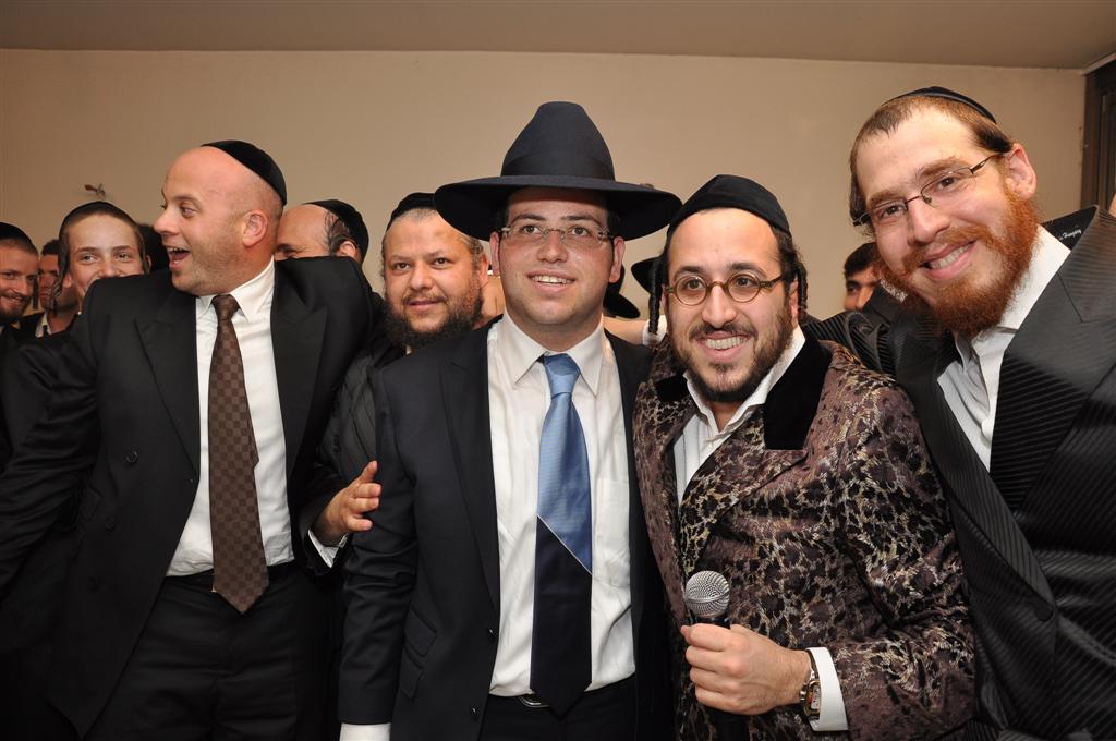 תמונות, וידאו: אירוסין לעויזר דרוק