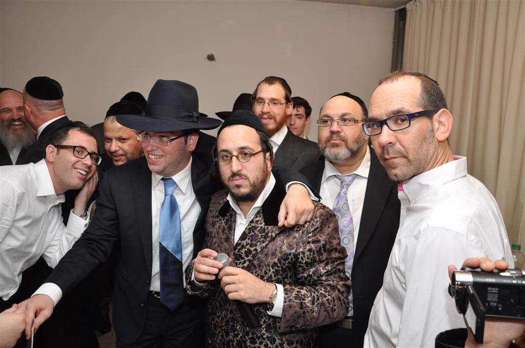 תמונות, וידאו: אירוסין לעויזר דרוק