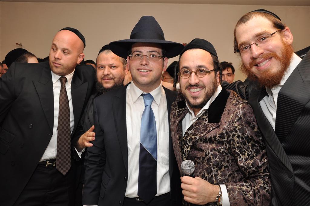 תמונות, וידאו: אירוסין לעויזר דרוק