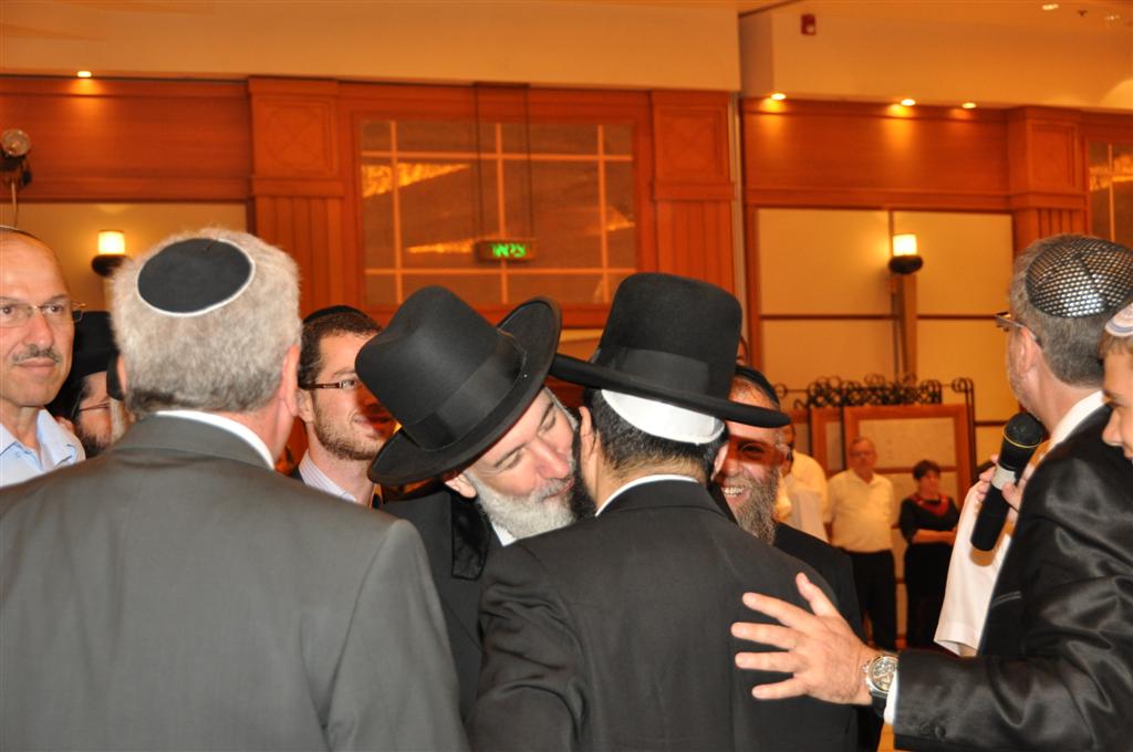 צפו: 'הרנטגן' מקבל תמיכה מהרב מצגר