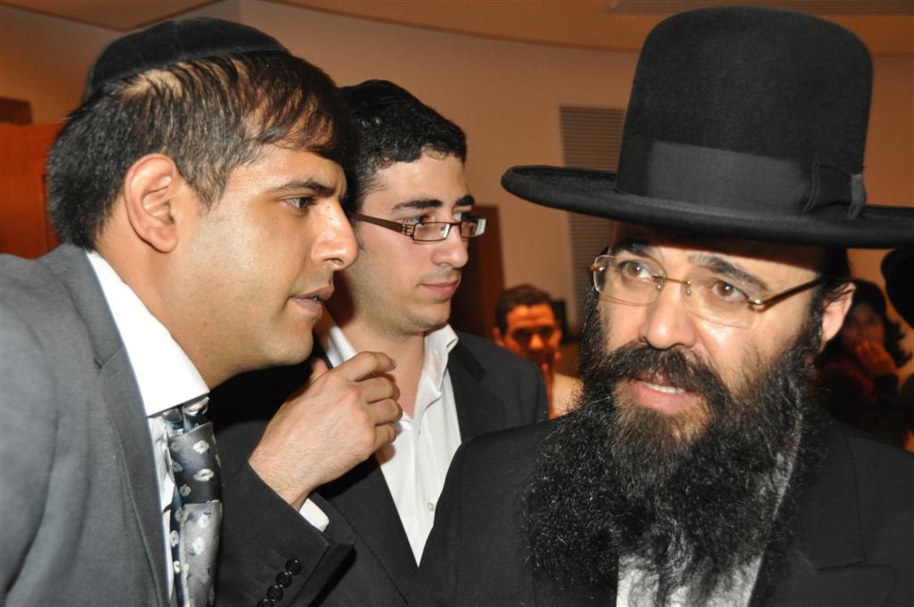 צפו: 'הרנטגן' מקבל תמיכה מהרב מצגר