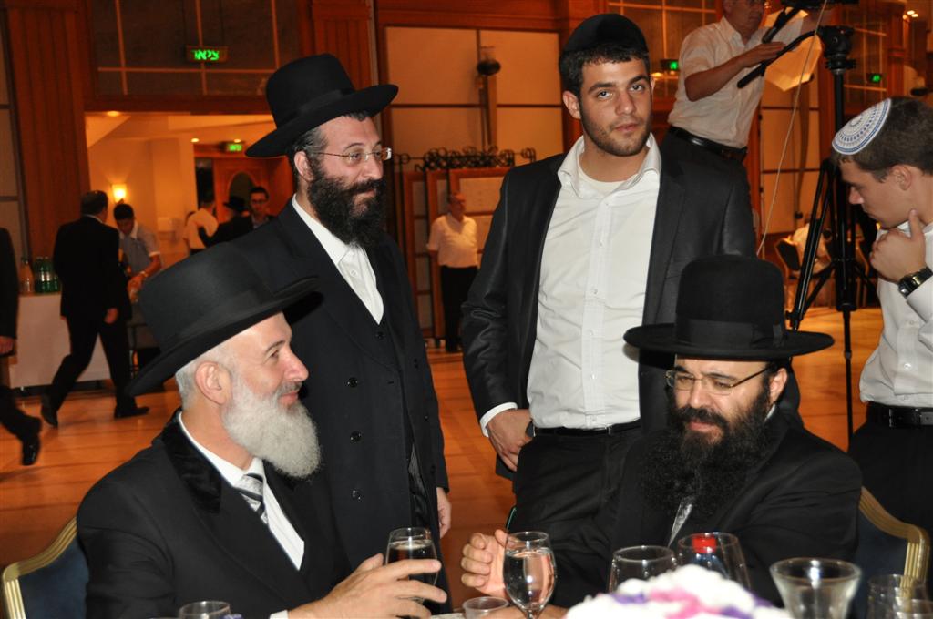 צפו: 'הרנטגן' מקבל תמיכה מהרב מצגר