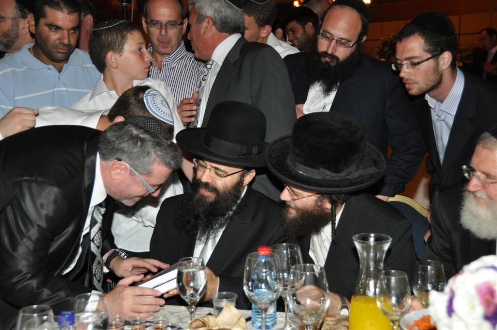 צפו: 'הרנטגן' מקבל תמיכה מהרב מצגר