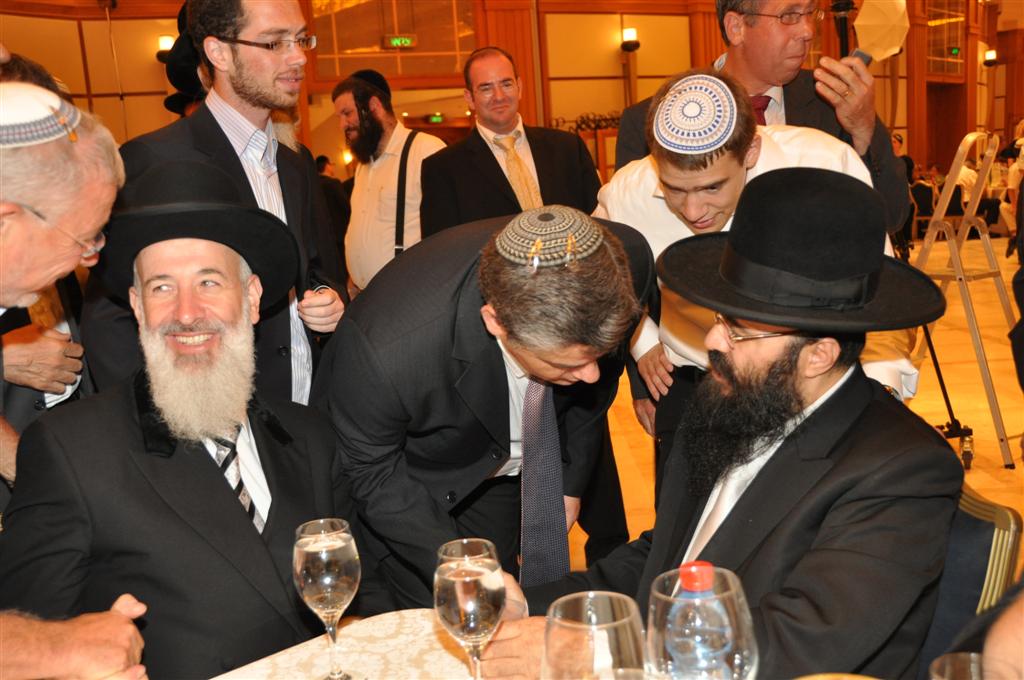 צפו: 'הרנטגן' מקבל תמיכה מהרב מצגר