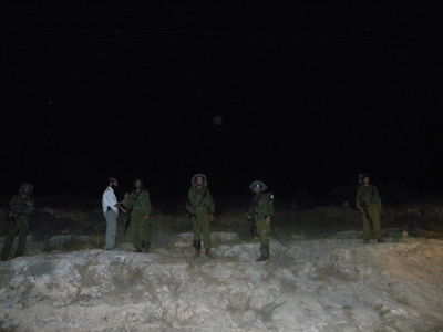 עימות סוער בזירת הפיגוע: "חייל, לך תגן על מחבלים"