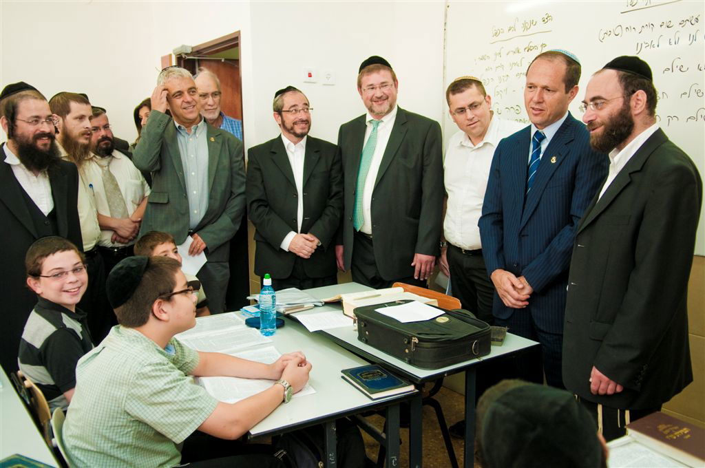 ראש העיר ירושלים התקבל בחום אצל הגרב"מ אזרחי