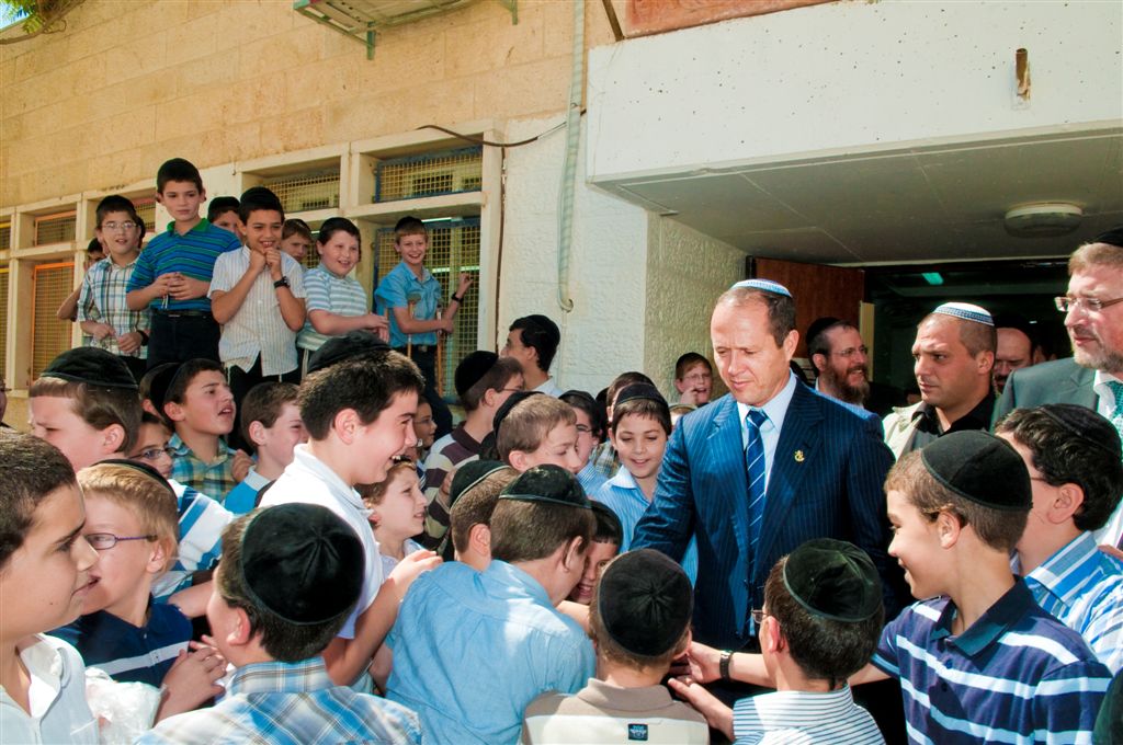 ראש העיר ירושלים התקבל בחום אצל הגרב"מ אזרחי