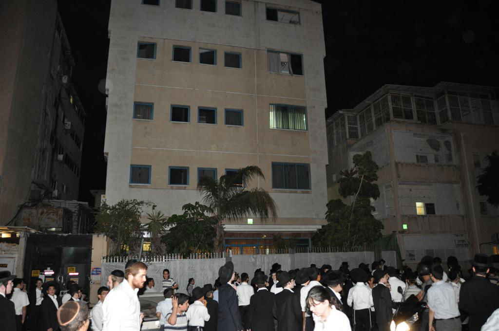 סמינר לנושרות מסעיר את בני-ברק: "זה חורבן הדור"