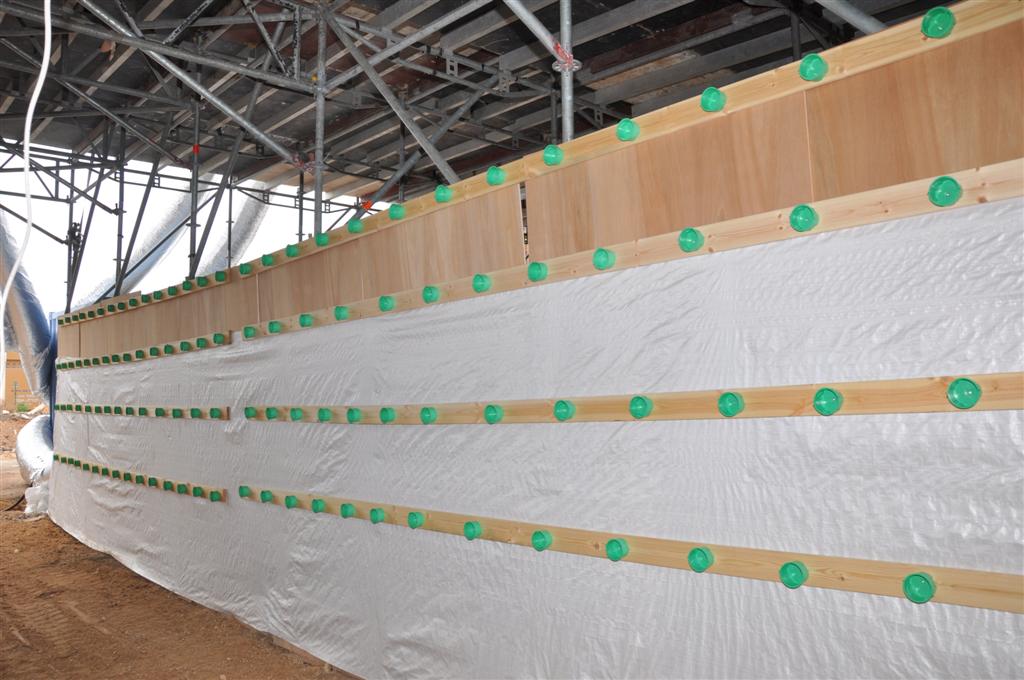 לקראת החגים: מאהל ענק נבנה בויזניץ