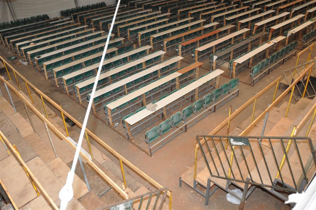 לקראת החגים: מאהל ענק נבנה בויזניץ