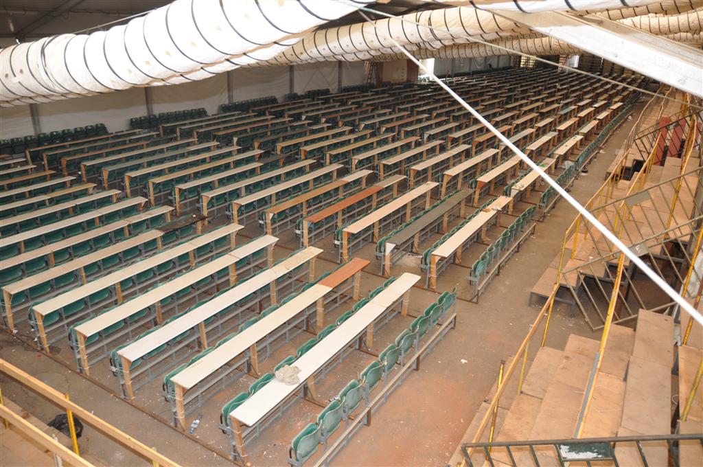 לקראת החגים: מאהל ענק נבנה בויזניץ