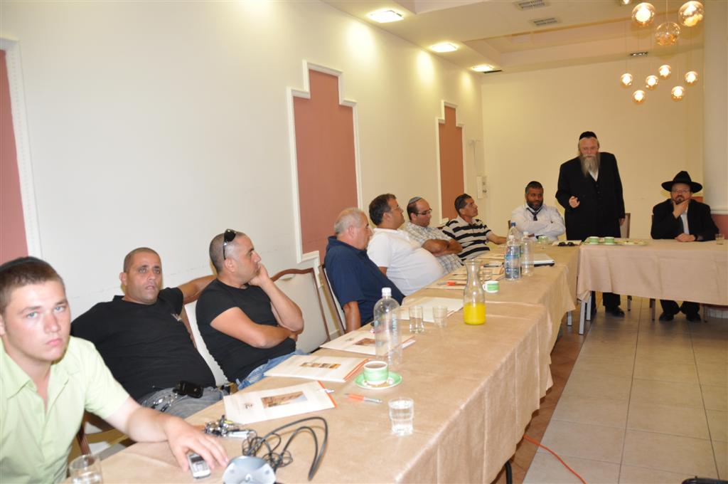 עושים סדר בבני-ברק: 15 אופנועים ישמרו על החוק