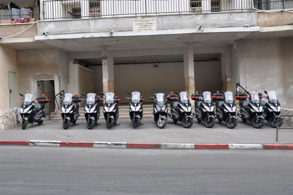 עושים סדר בבני-ברק: 15 אופנועים ישמרו על החוק