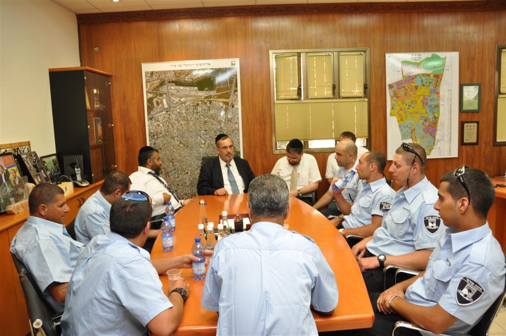 עושים סדר בבני-ברק: 15 אופנועים ישמרו על החוק