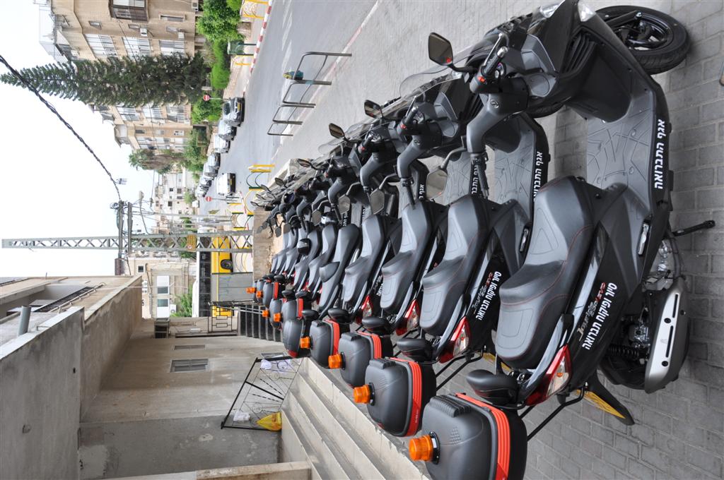 עושים סדר בבני-ברק: 15 אופנועים ישמרו על החוק