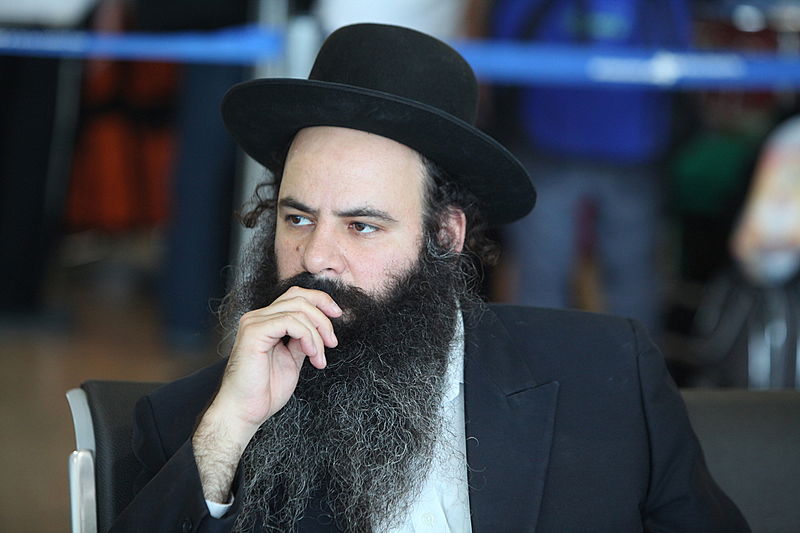 רבבות בדרכם לאומן: צלם "כיכר השבת" עם הנוסעים