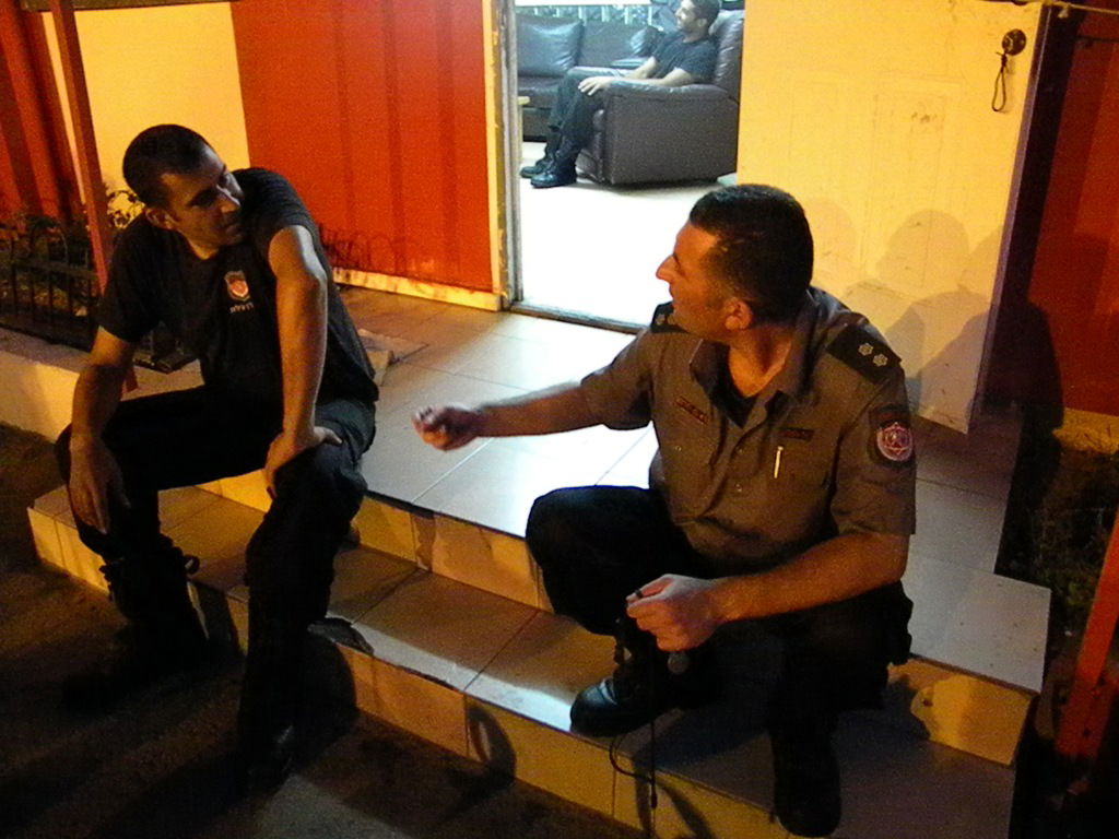 ידידים קיבלו תעודות והרימו כוסית לשנה החדשה